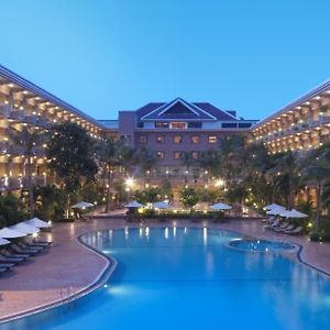 Angkor Howard Hotel